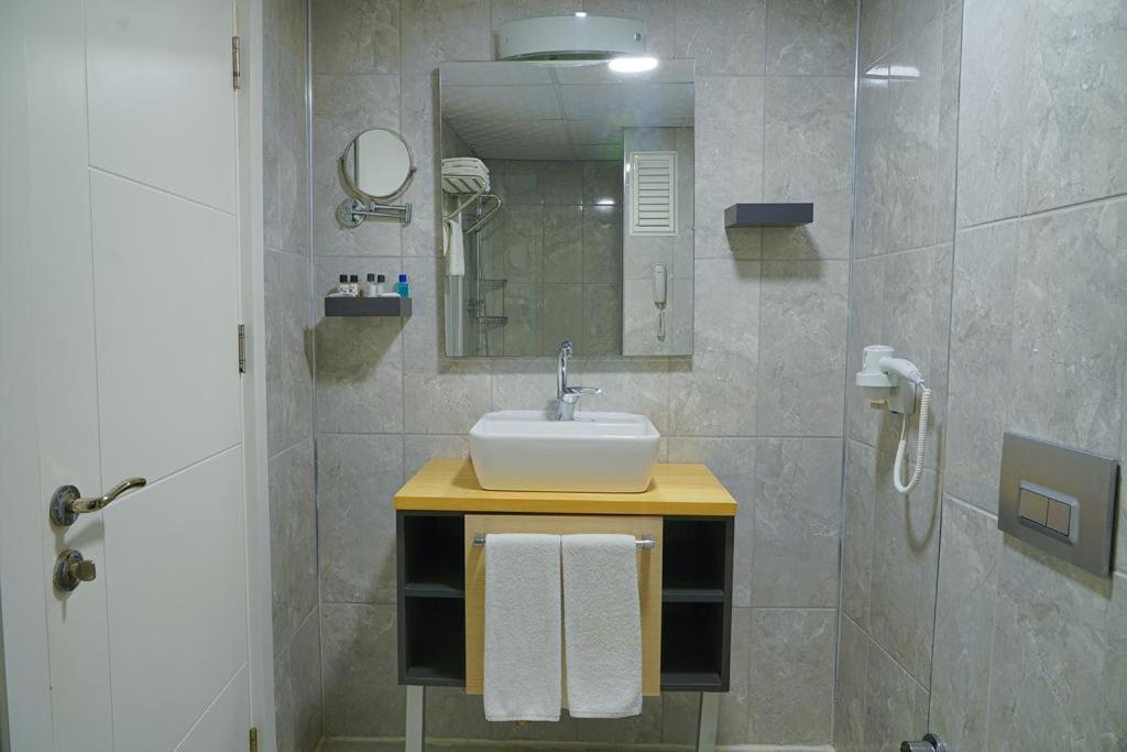 Jura Hotels Lara Resort Kundu Zewnętrze zdjęcie
